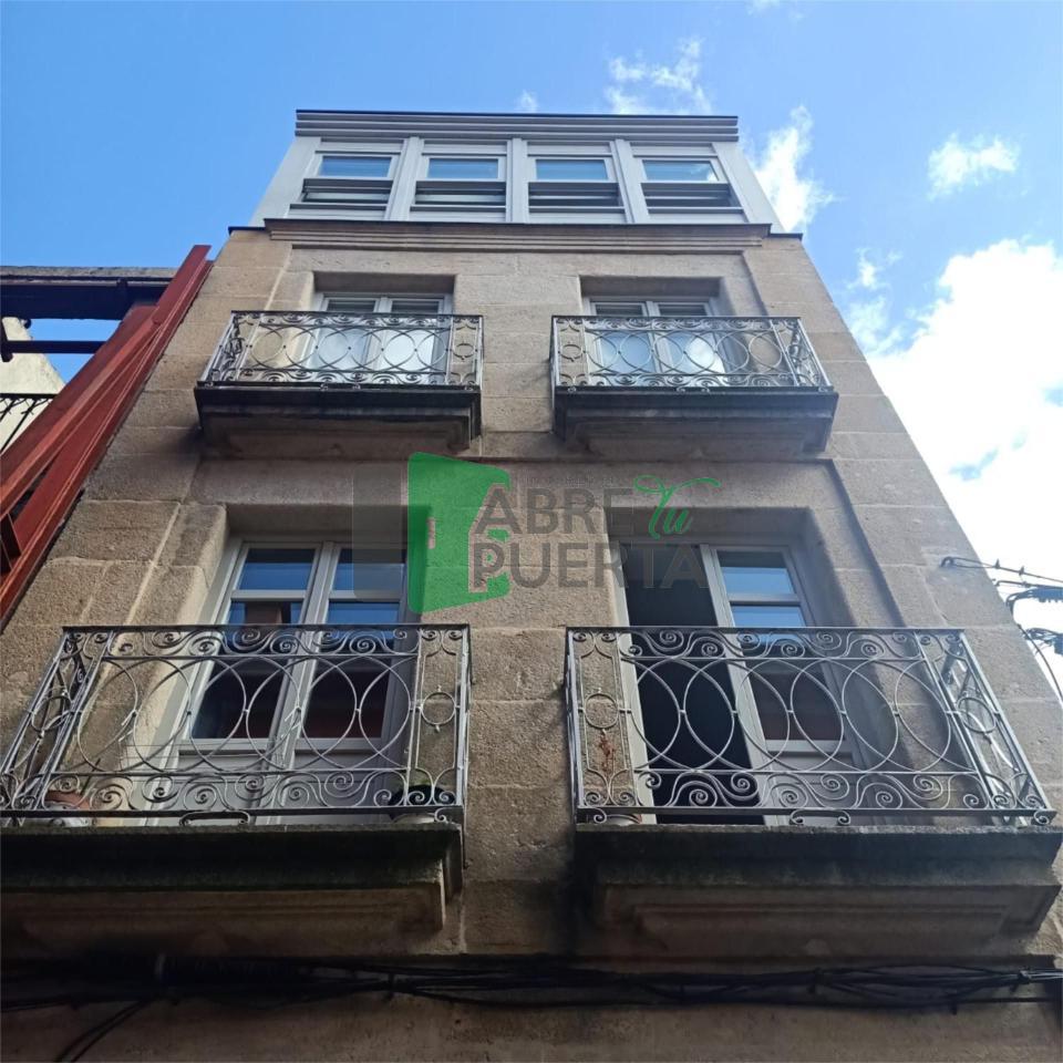 174784570339800027712_174784472731 Local comercial en venta en Casco Viejo