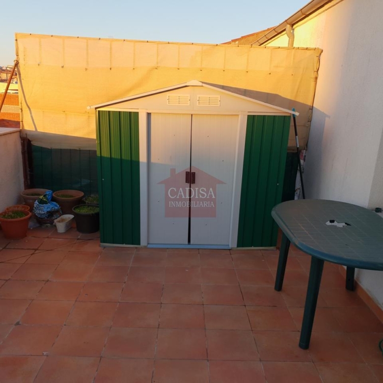 PRECIOSO ÁTICO EN VENTA EN EL PASEO DE SAN VICENTE. REF 6224