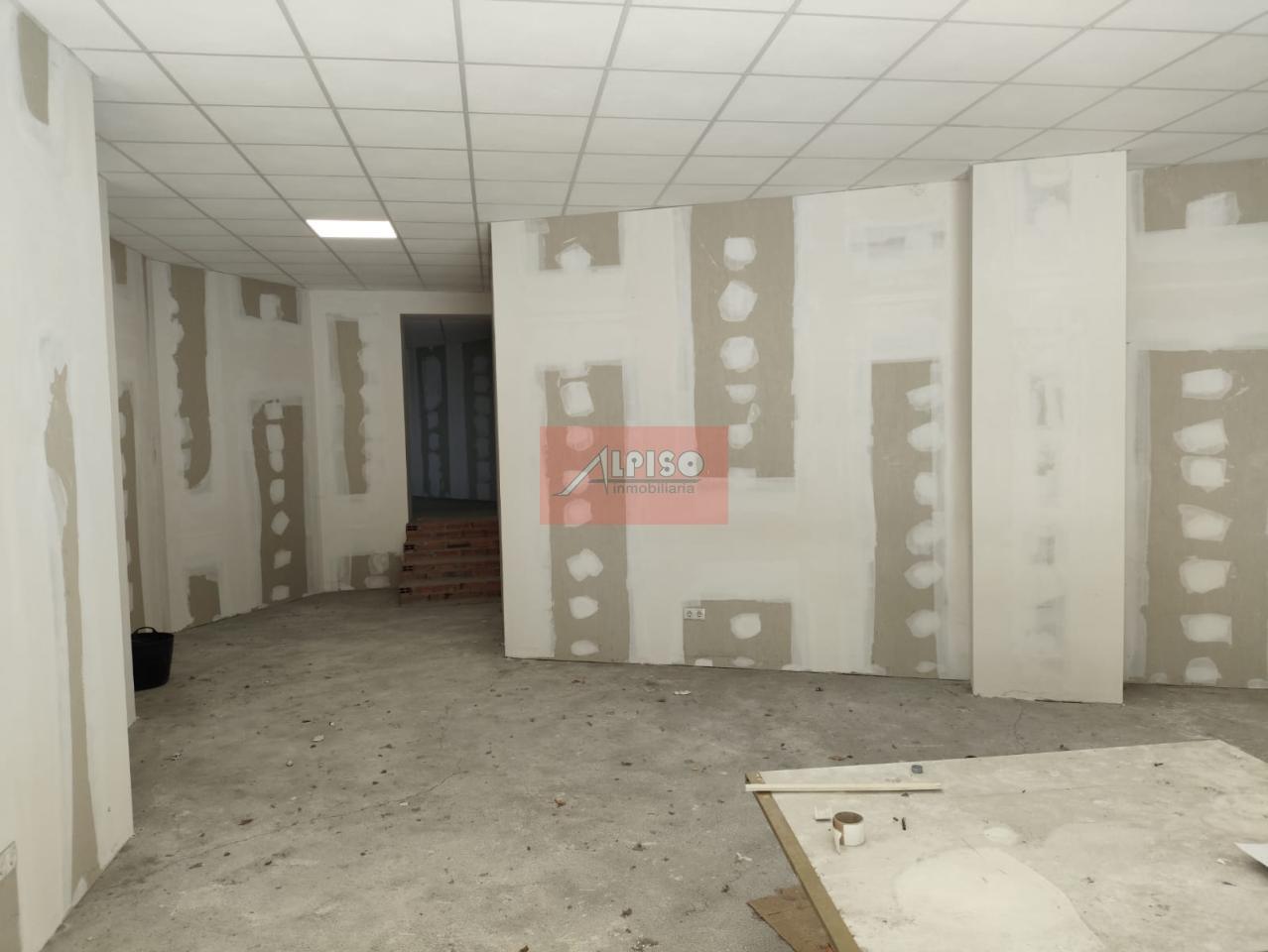 174843174912600027747_174836239163 Local Comercial en Ourense