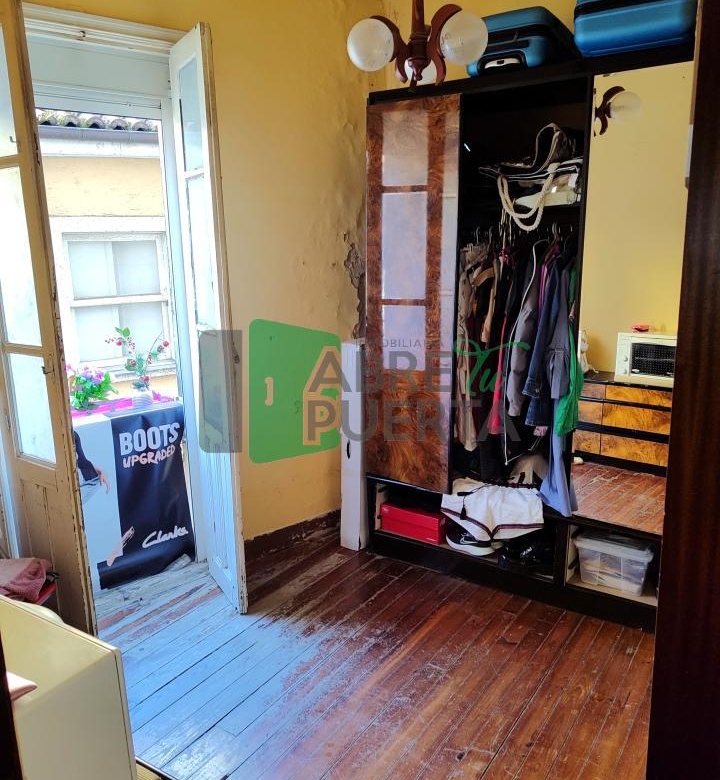Conjunto de 3 Pisos para Reformar