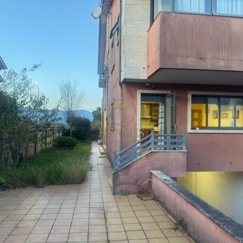 Magnífico Adosado en Goian-Tomiño: ¡Tu Casa Ideal te Espera!