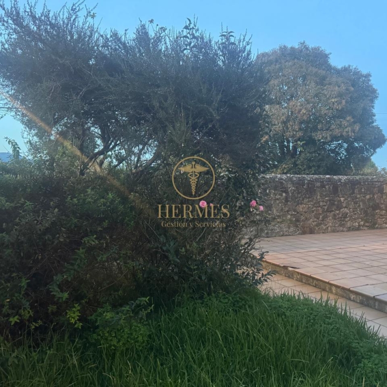 Magnífico Adosado en Goian-Tomiño: ¡Tu Casa Ideal te Espera!