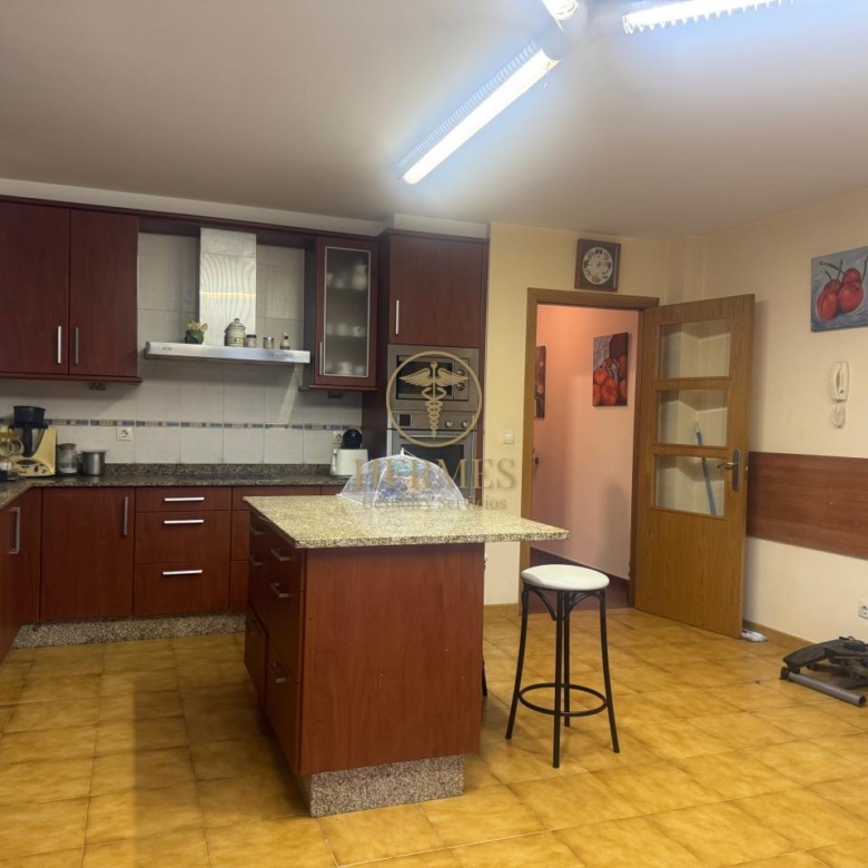 Magnífico Adosado en Goian-Tomiño: ¡Tu Casa Ideal te Espera!