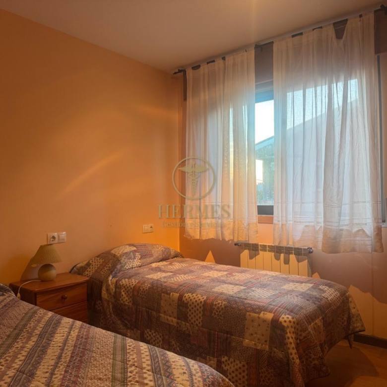 Magnífico Adosado en Goian-Tomiño: ¡Tu Casa Ideal te Espera!