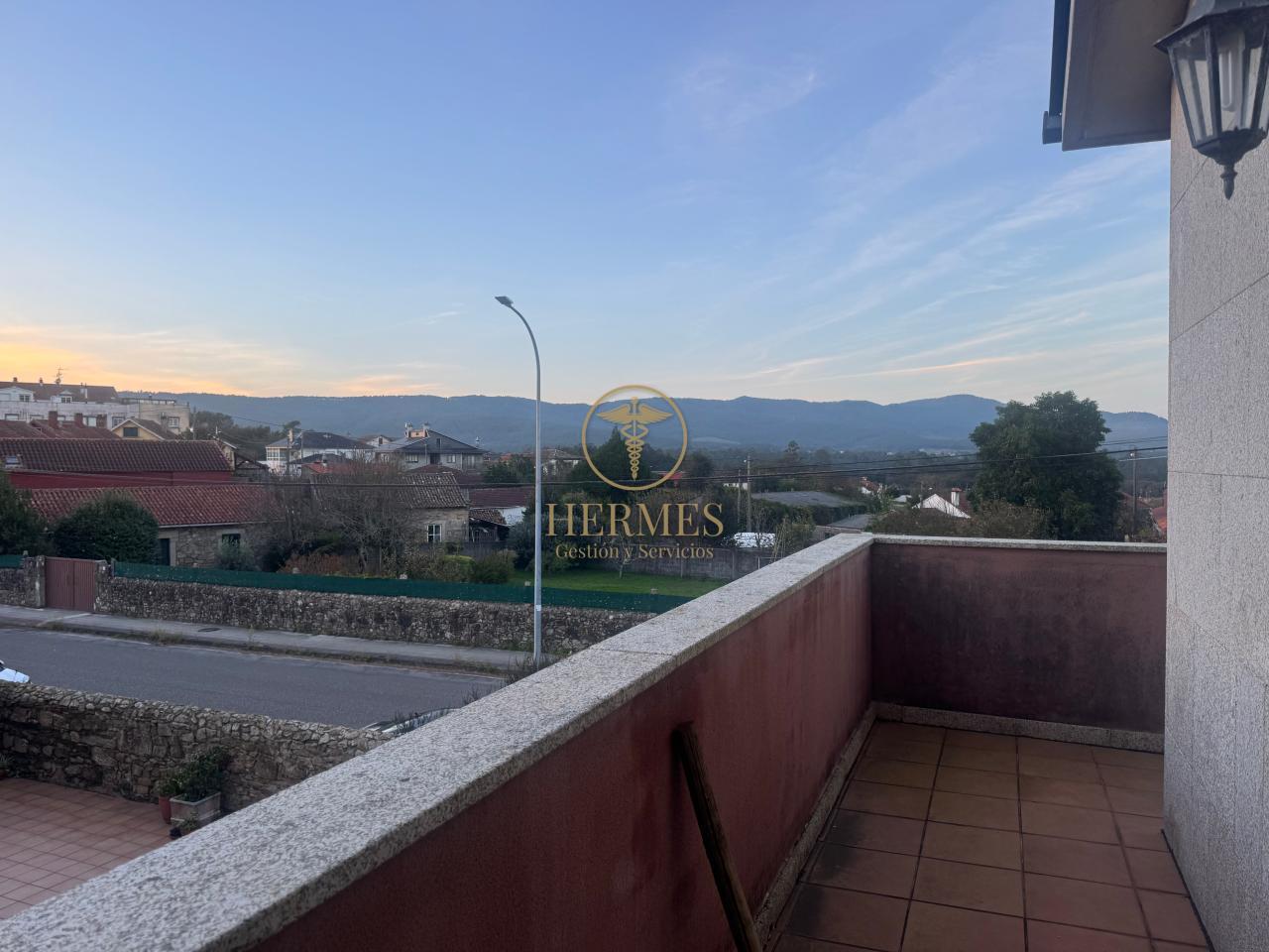 174885849077300039435_173253477749 Magnífico Adosado en Goian-Tomiño: ¡Tu Casa Ideal te Espera!