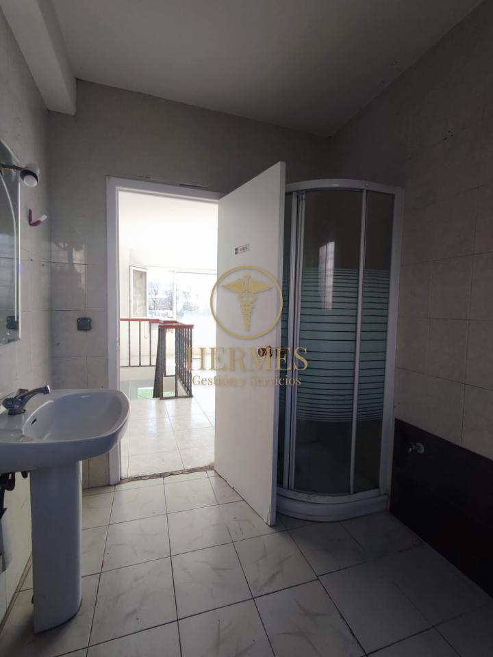 174885869655300027408_174247652314 Local comercial en Venta Balaidos