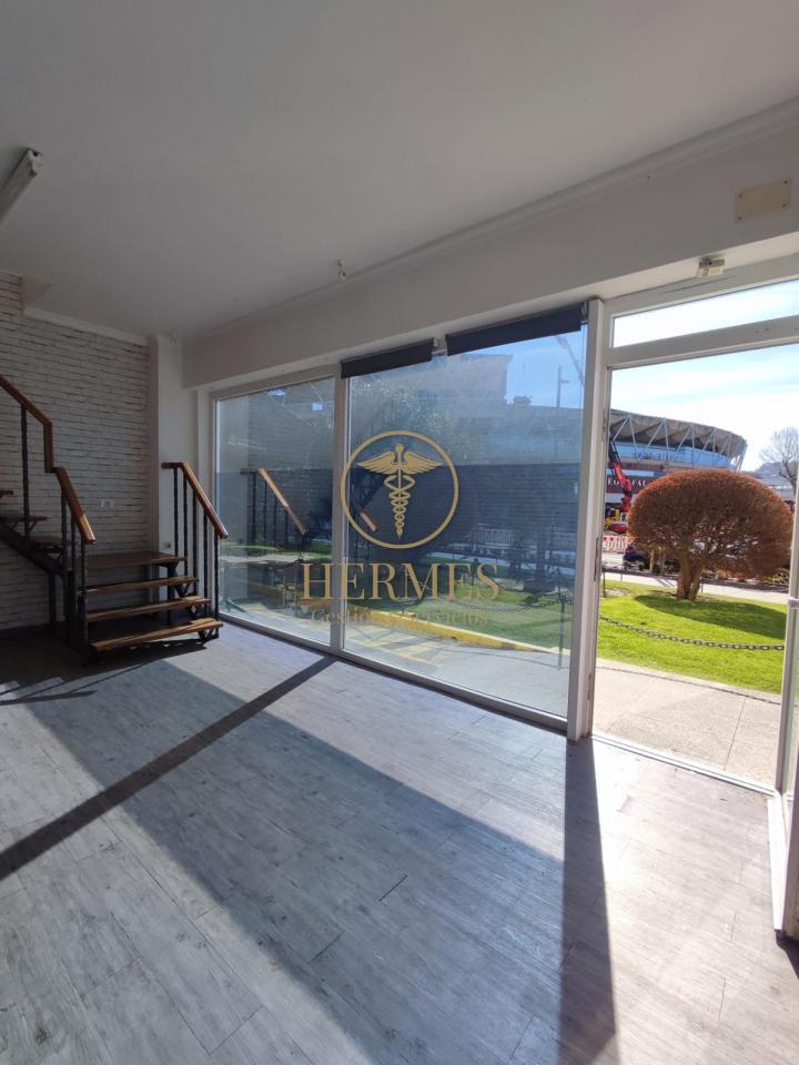174885870631800027408_174247652945 Local comercial en Venta Balaidos