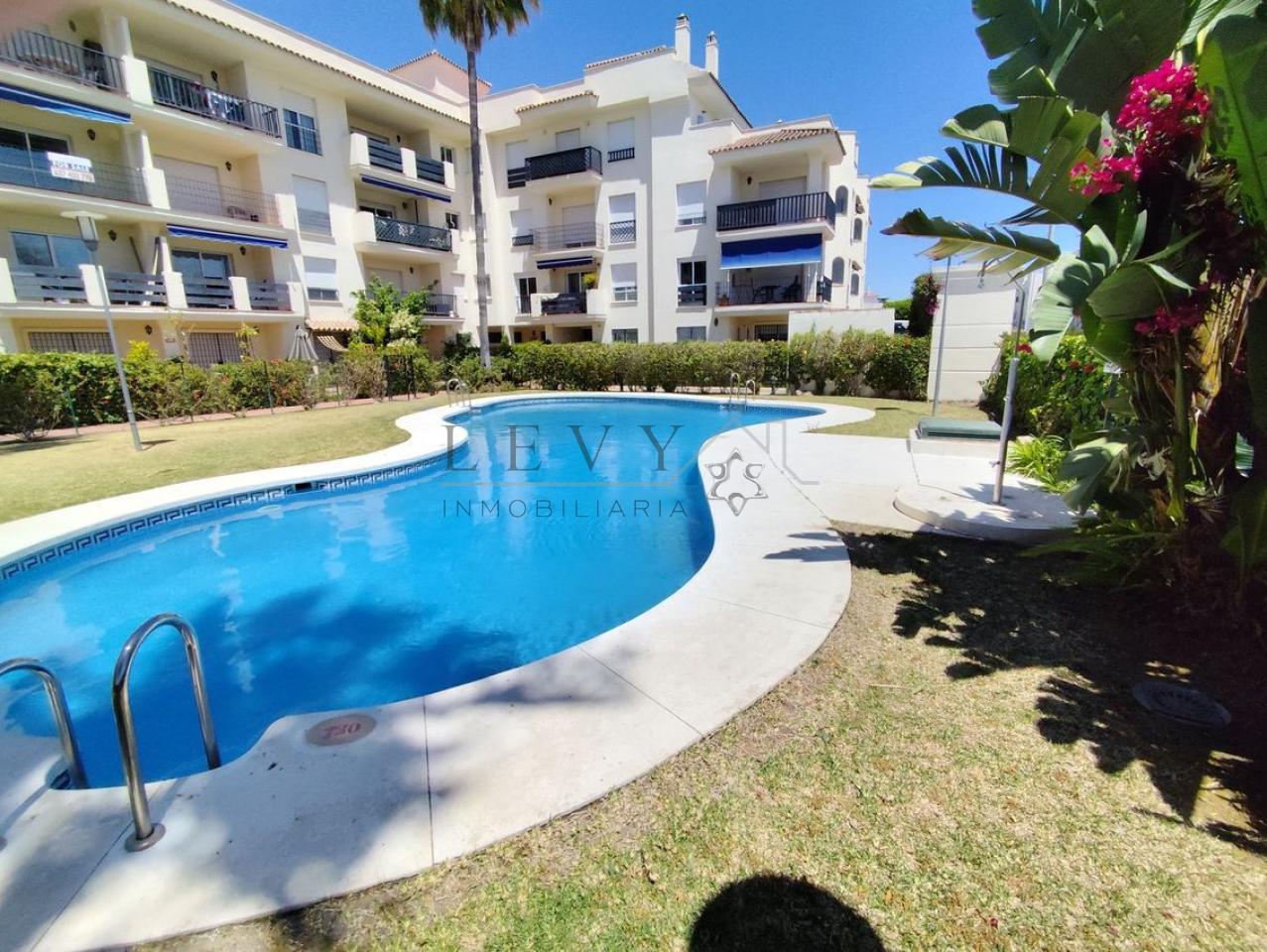 174905913130600163503_174905598478 Piso en venta en Nueva Andalucia