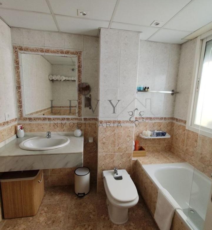 Piso en venta en Nueva Andalucia