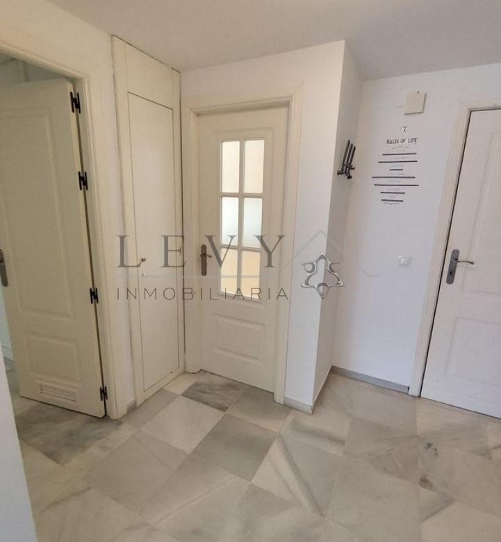 Piso en venta en Nueva Andalucia