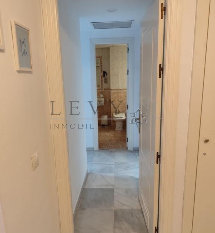 Piso en venta en Nueva Andalucia