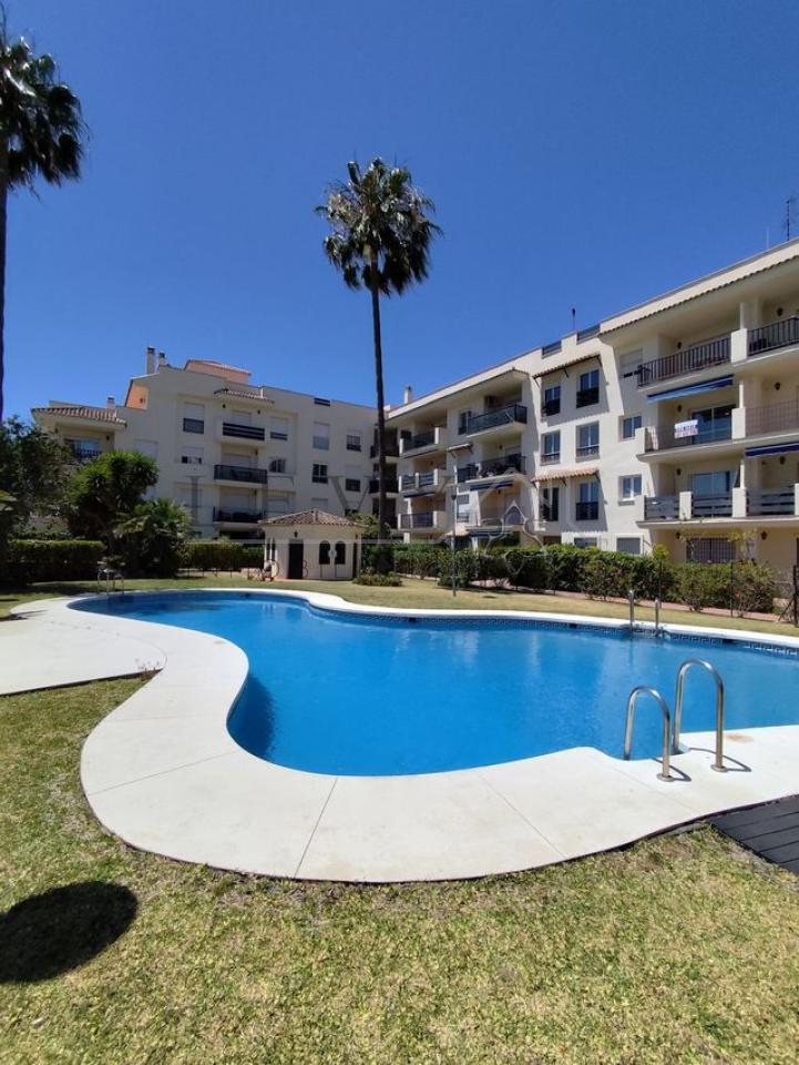 174905915690600163503_174905599125 Piso en venta en Nueva Andalucia