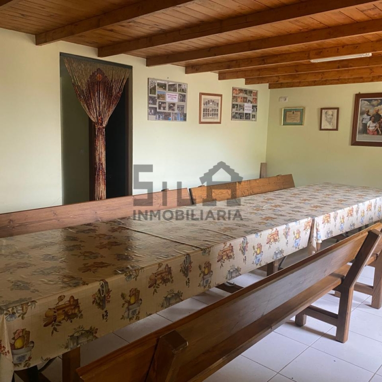 VENTA DE CASA CON 2HA. VIÑAS