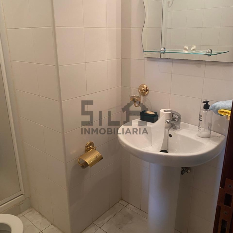 VENTA DE CASA CON 2HA. VIÑAS