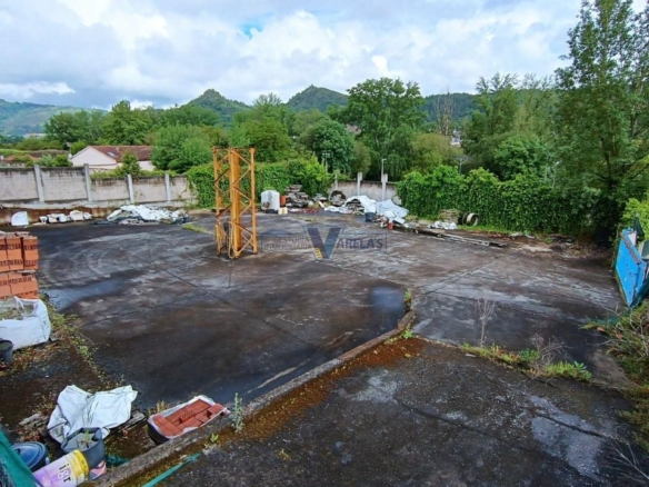 Nave Industrial en Ourense