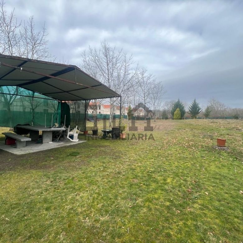 VENTA FINCA CON GALPÓN EN TAPADA DE BOUZAS
