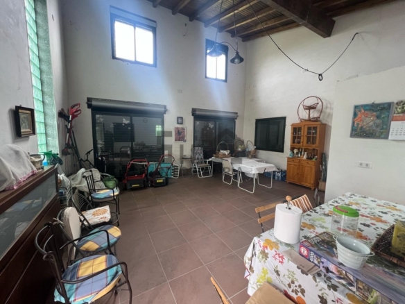 VENTA FINCA CON GALPÓN EN TAPADA DE BOUZAS