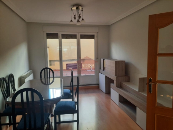 VENTA DE CHALET ADOSADO EN SALAMANCA CAPITAL.REF:4118