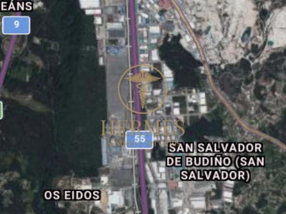 Suelo  industrial con naves en venta Porriño