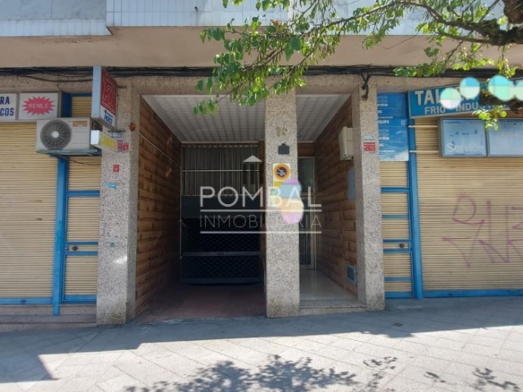 LOCAL COMERCIAL DE 300 m2