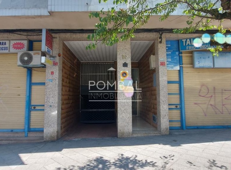 LOCAL COMERCIAL DE 300 m2