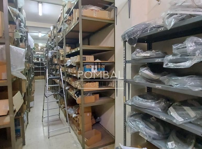 LOCAL COMERCIAL DE 300 m2