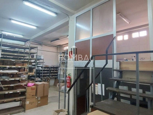LOCAL COMERCIAL DE 300 m2