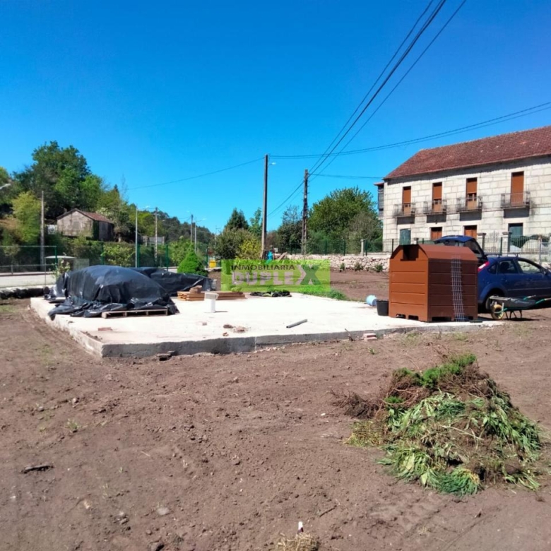 ¡Oportunidad Única en Fornelos de Montes! Terreno Urbano con Proyecto Básico para Vivienda Unifamiliar