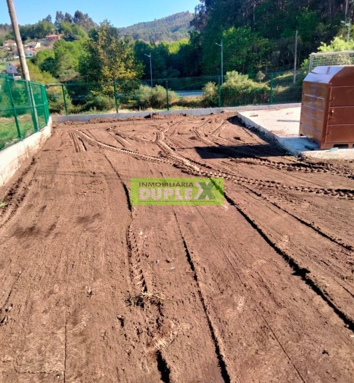 ¡Oportunidad Única en Fornelos de Montes! Terreno Urbano con Proyecto Básico para Vivienda Unifamiliar