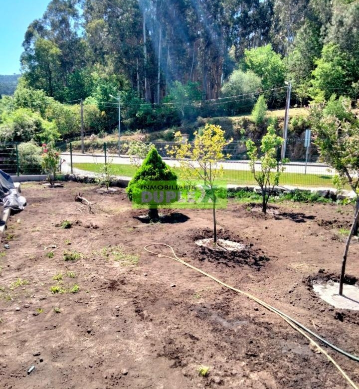 ¡Oportunidad Única en Fornelos de Montes! Terreno Urbano con Proyecto Básico para Vivienda Unifamiliar