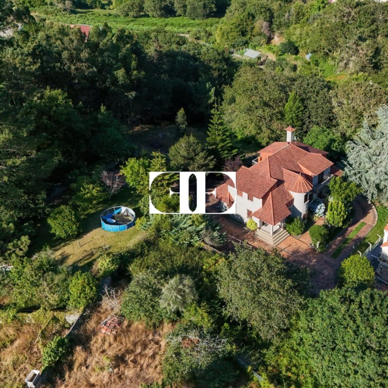 Oportunidad única: Casa con terreno y vistas en el corazón de Hío.