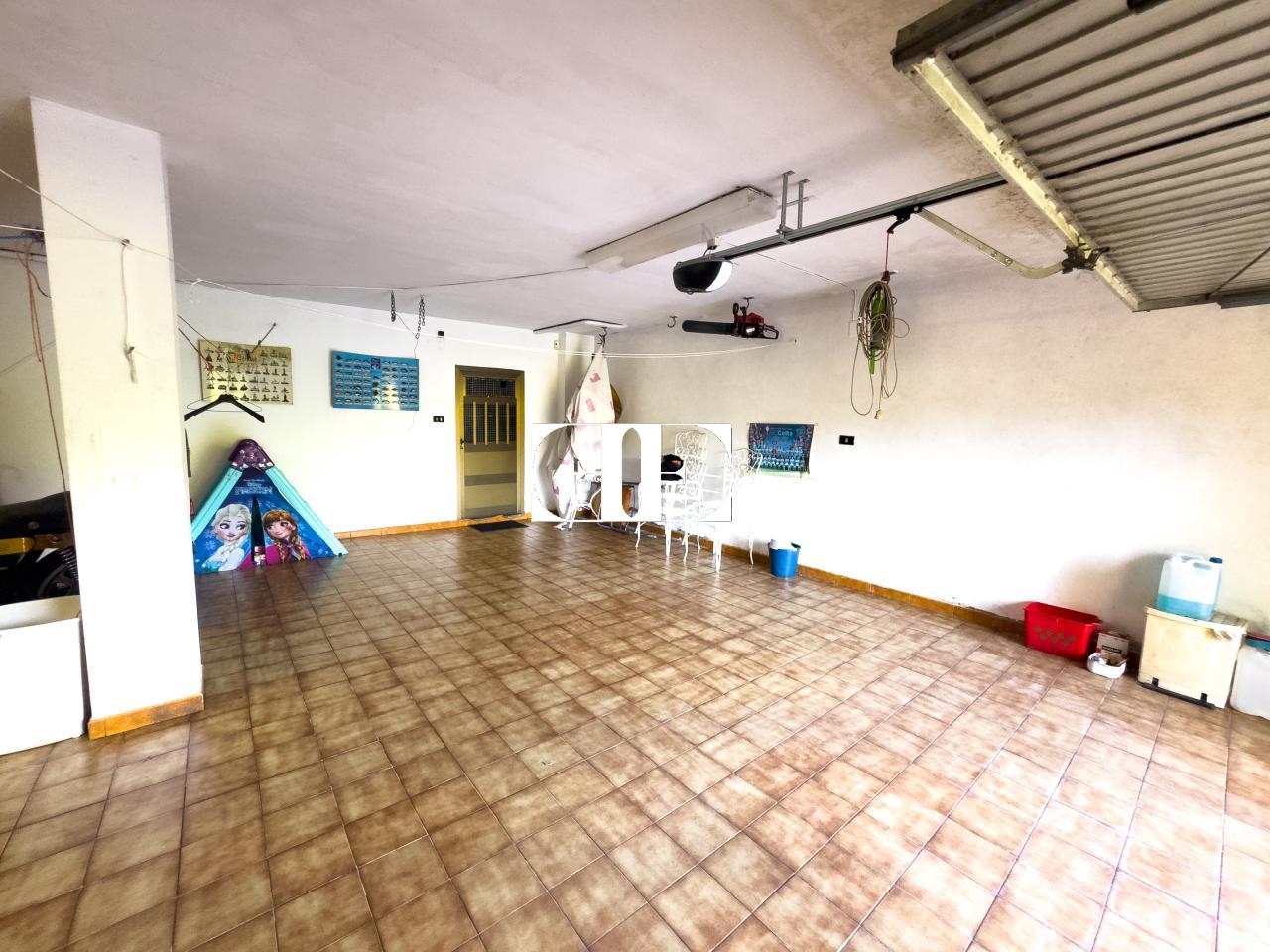175190217842200041783_175161603812 Oportunidad única: Casa con terreno y vistas en el corazón de Hío.