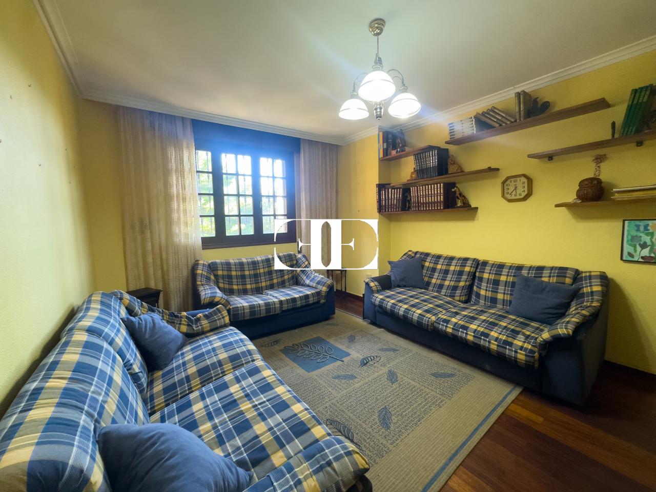 175190217877400041783_175161603921 Oportunidad única: Casa con terreno y vistas en el corazón de Hío.