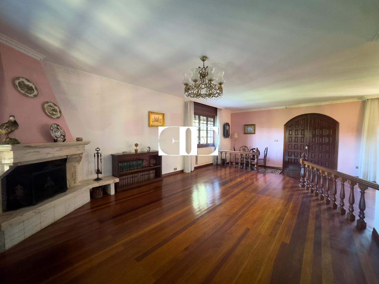 175190219064300041783_175161605578 Oportunidad única: Casa con terreno y vistas en el corazón de Hío.