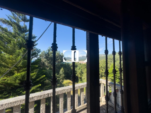 Oportunidad única: Casa con terreno y vistas en el corazón de Hío.