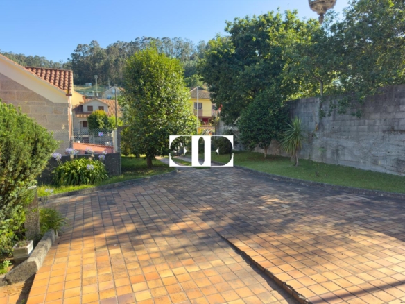 Oportunidad única: Casa con terreno y vistas en el corazón de Hío.