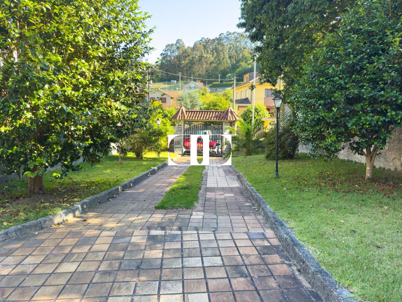 175190220399500041783_175161608031 Oportunidad única: Casa con terreno y vistas en el corazón de Hío.