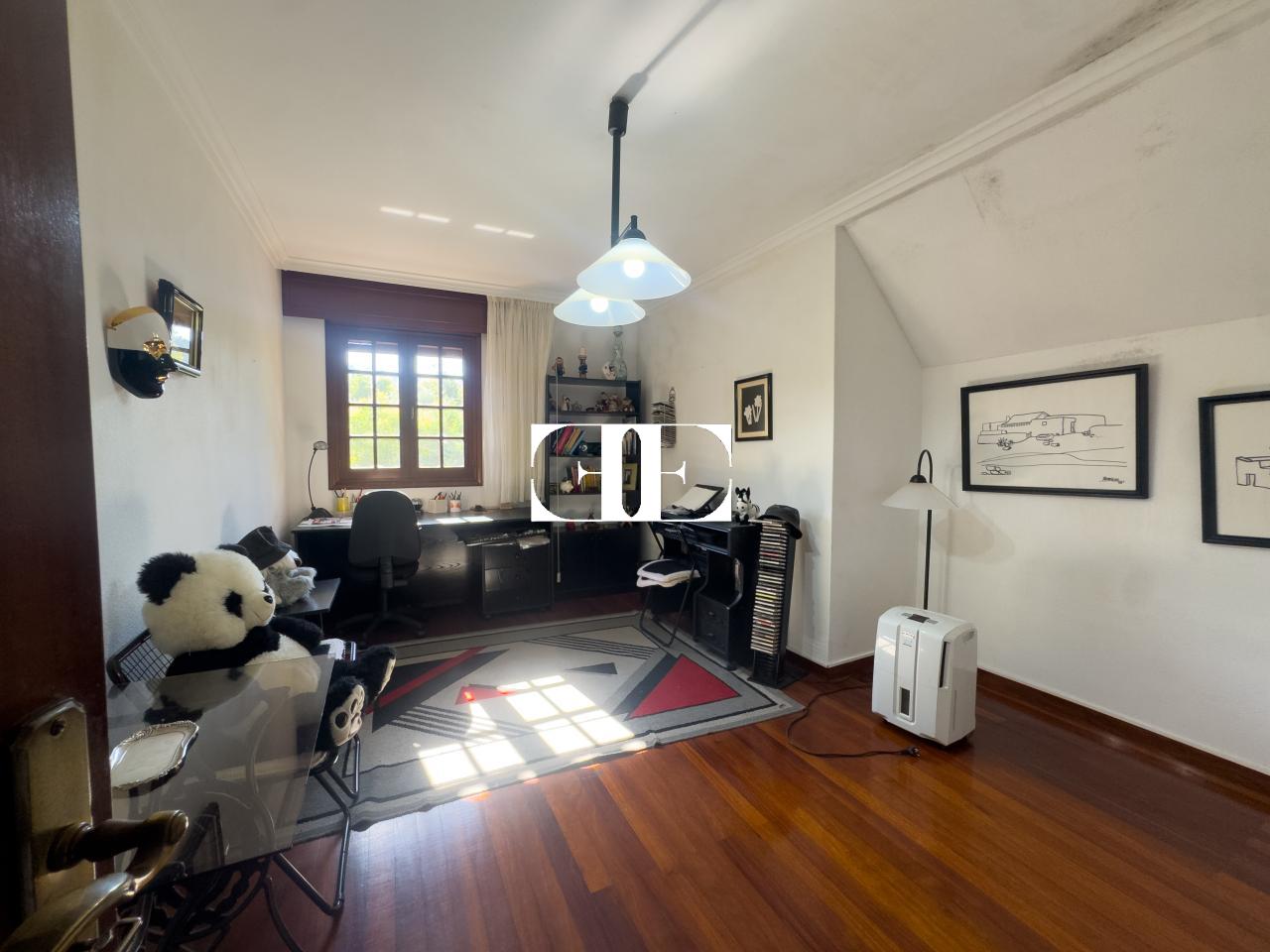 175190222289700041783_175161612470 Oportunidad única: Casa con terreno y vistas en el corazón de Hío.