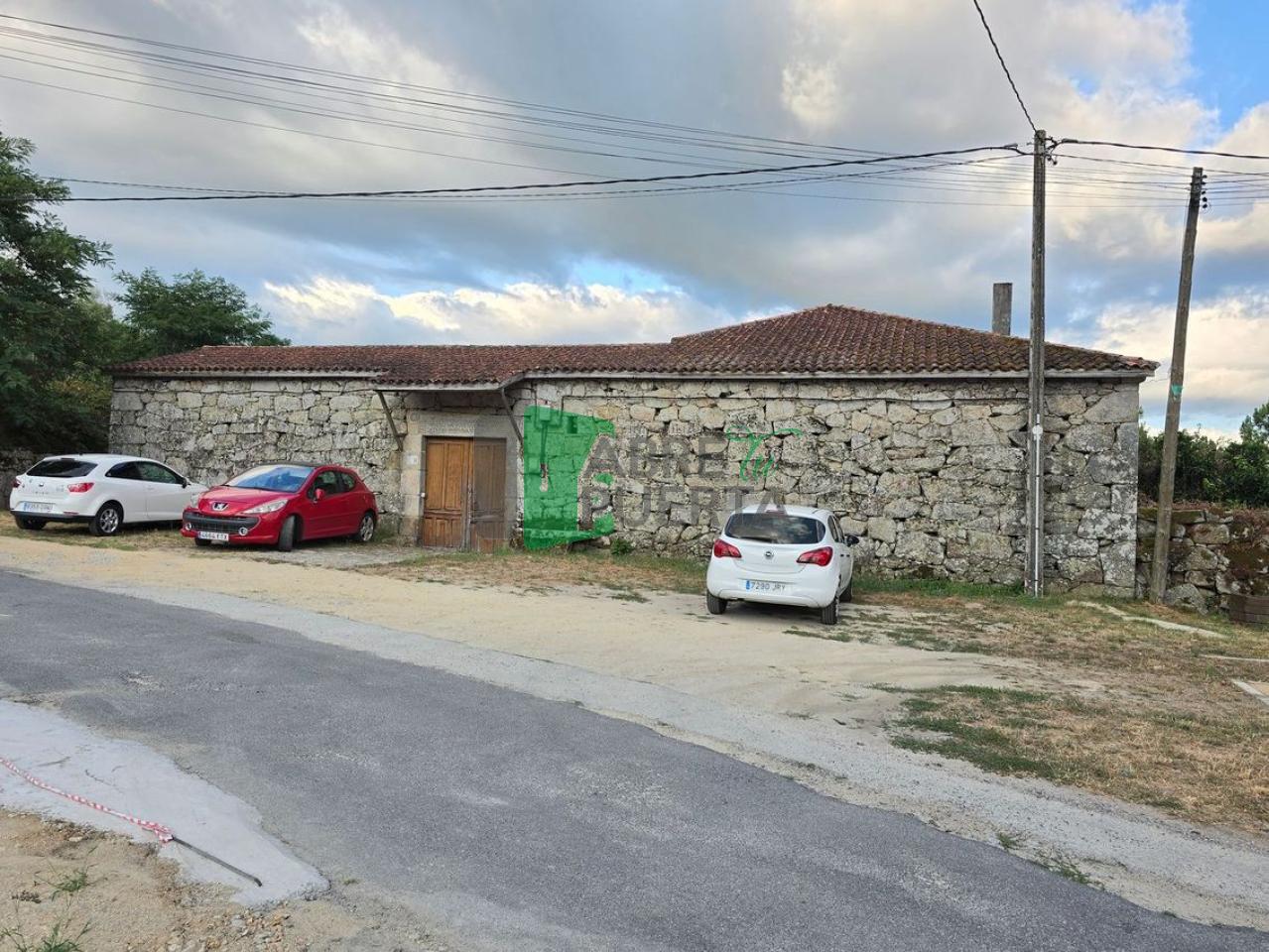 175216344717600041832_175216092454 CASERON EN VENTA