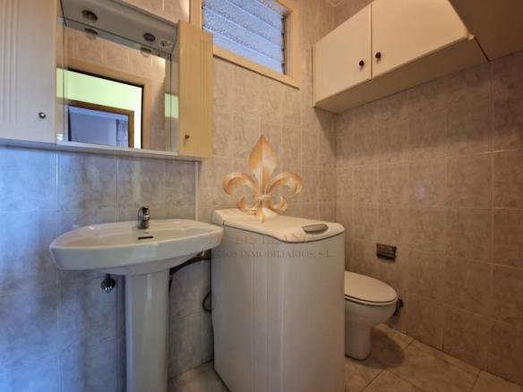 Venta de inmueble en Gondomar con uso mixto: residencial y hostelero.