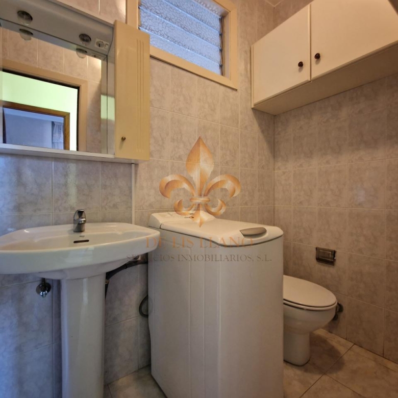 Venta de inmueble en Gondomar con uso mixto: residencial y hostelero.