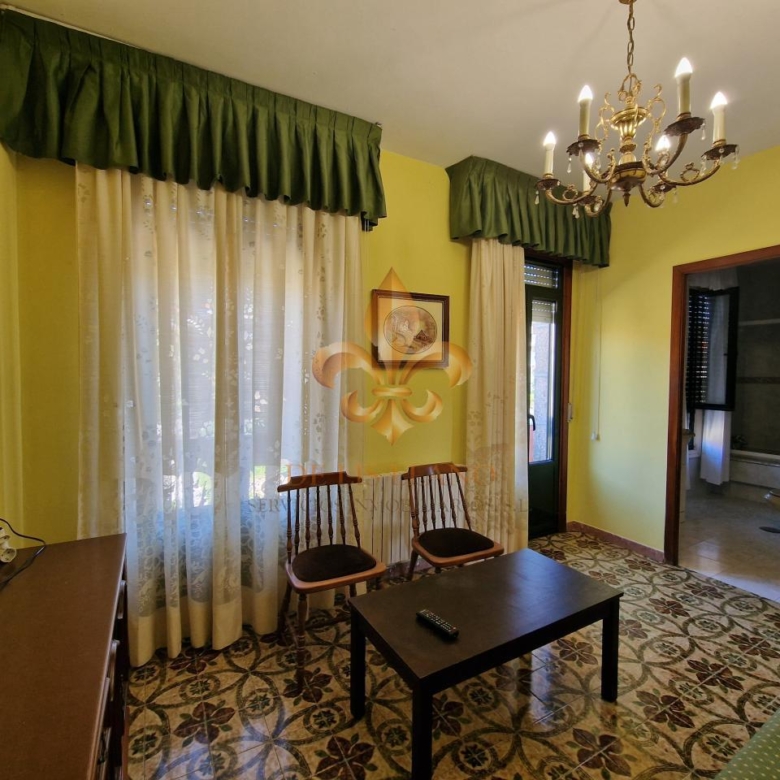 Venta de inmueble en Gondomar con uso mixto: residencial y hostelero.