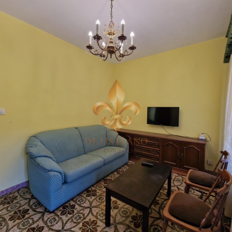 Venta de inmueble en Gondomar con uso mixto: residencial y hostelero.