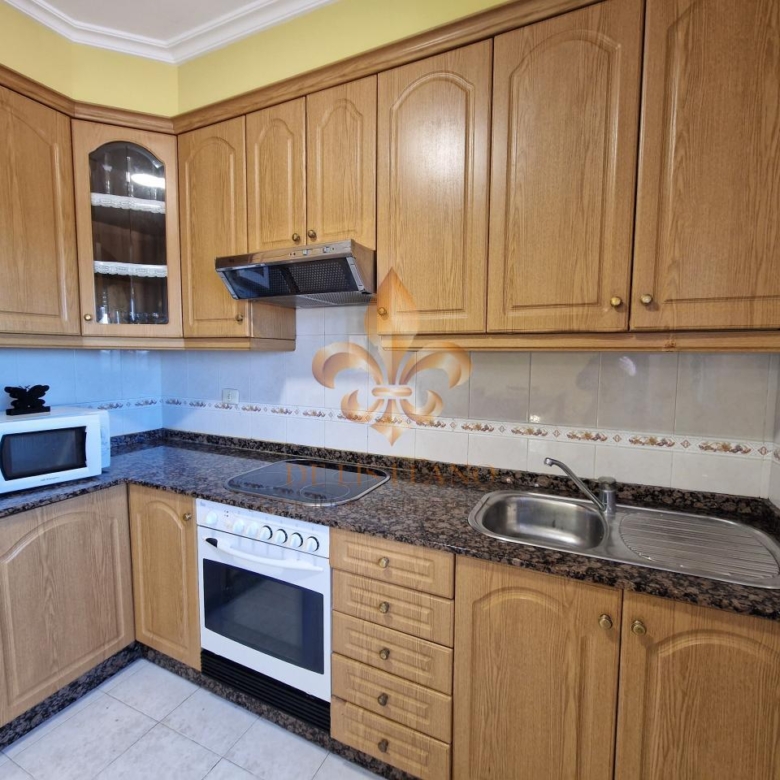 Venta de inmueble en Gondomar con uso mixto: residencial y hostelero.