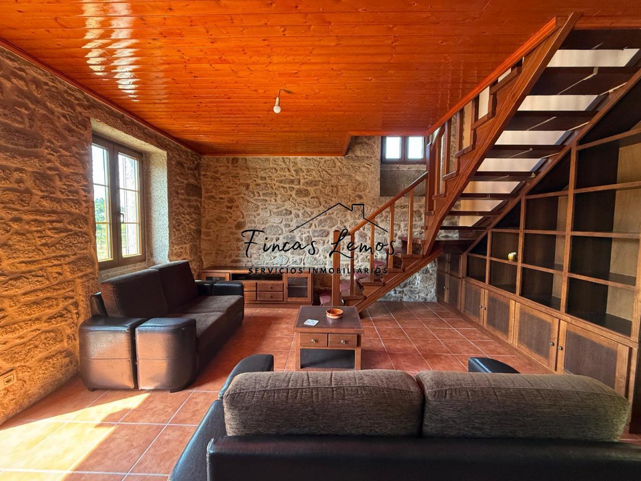 175250927268400041864_175250800344 Encantadora casa de piedra en Calabanda, Vimianzo – 166 m² con finca de 720 m²
