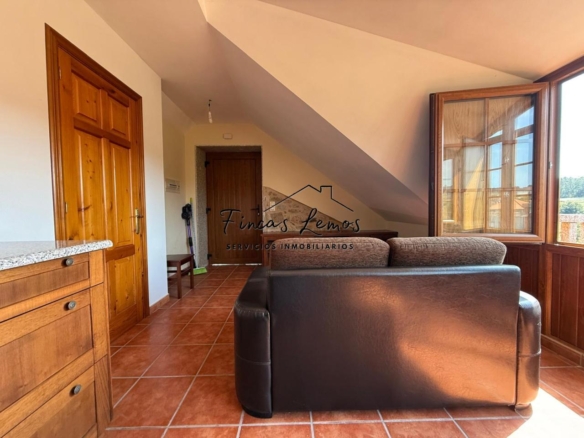 Encantadora casa de piedra en Calabanda, Vimianzo – 166 m² con finca de 720 m²