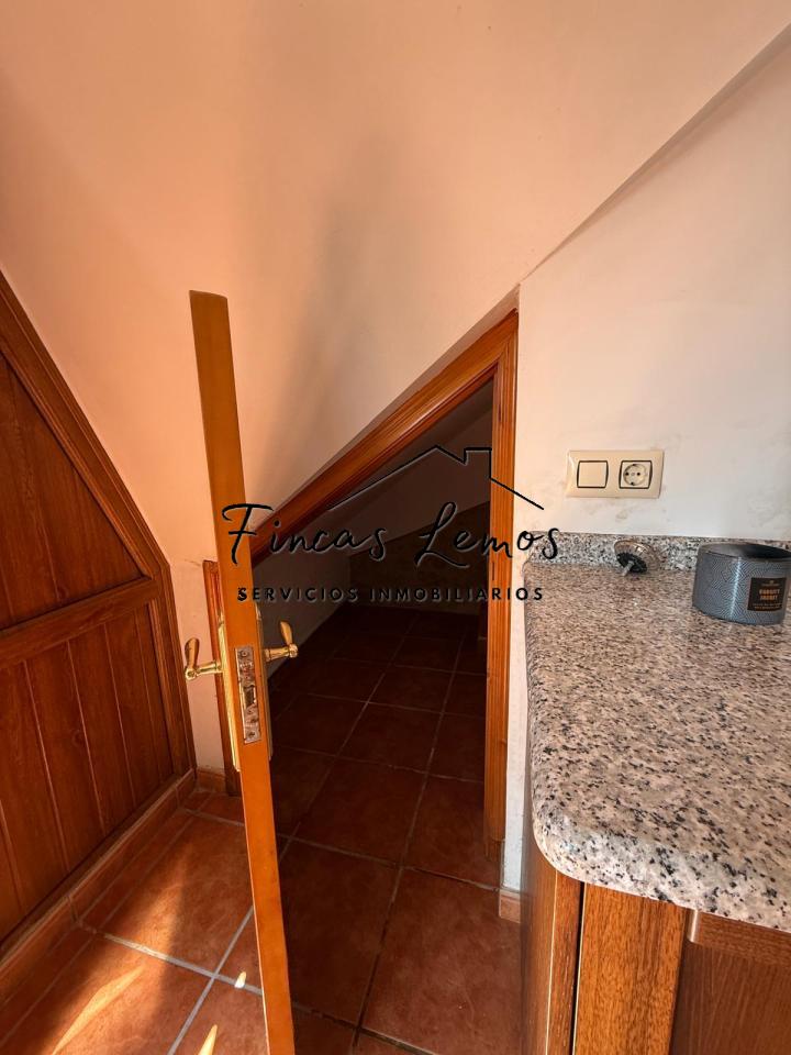 175250929014300041864_175250802394 Encantadora casa de piedra en Calabanda, Vimianzo – 166 m² con finca de 720 m²