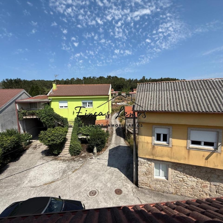 Encantadora casa de piedra en Calabanda, Vimianzo – 166 m² con finca de 720 m²