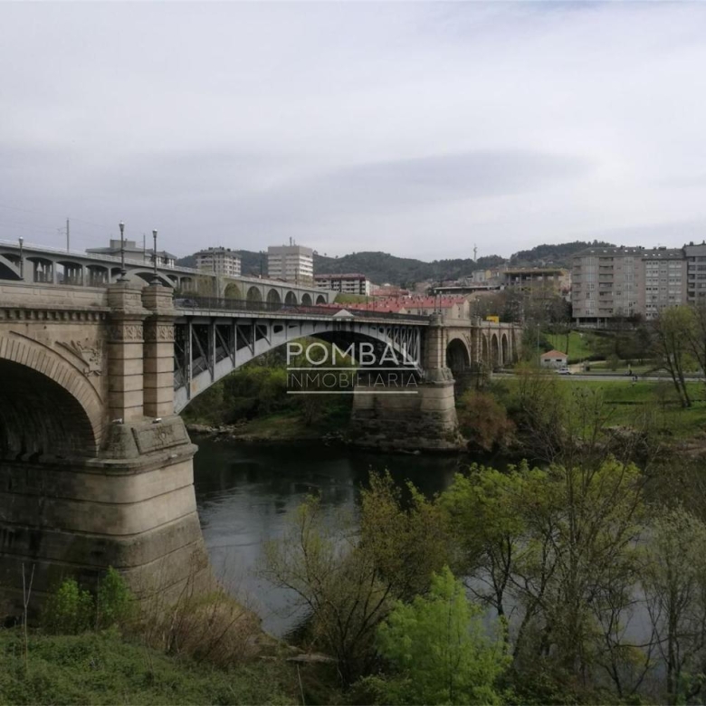 Local comercial en alquiler en A Ponte