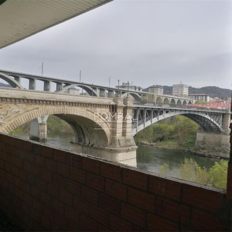 Local comercial en alquiler en A Ponte